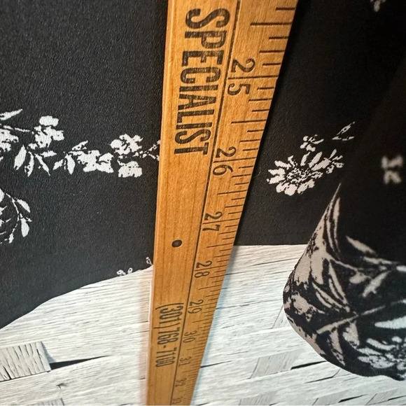 Lane Bryant Black and white Floral Blouse - Picture 7 of 9